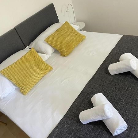 Belvilla Apartments In Holiday Resort Jezera Village, Island Murter Tisno Eksteriør billede